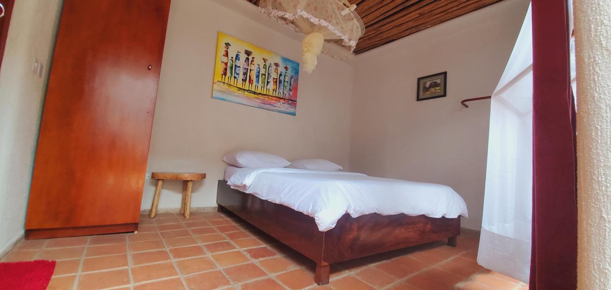 Mia Safari Lodge And Restaurant Εντέμπε Εξωτερικό φωτογραφία