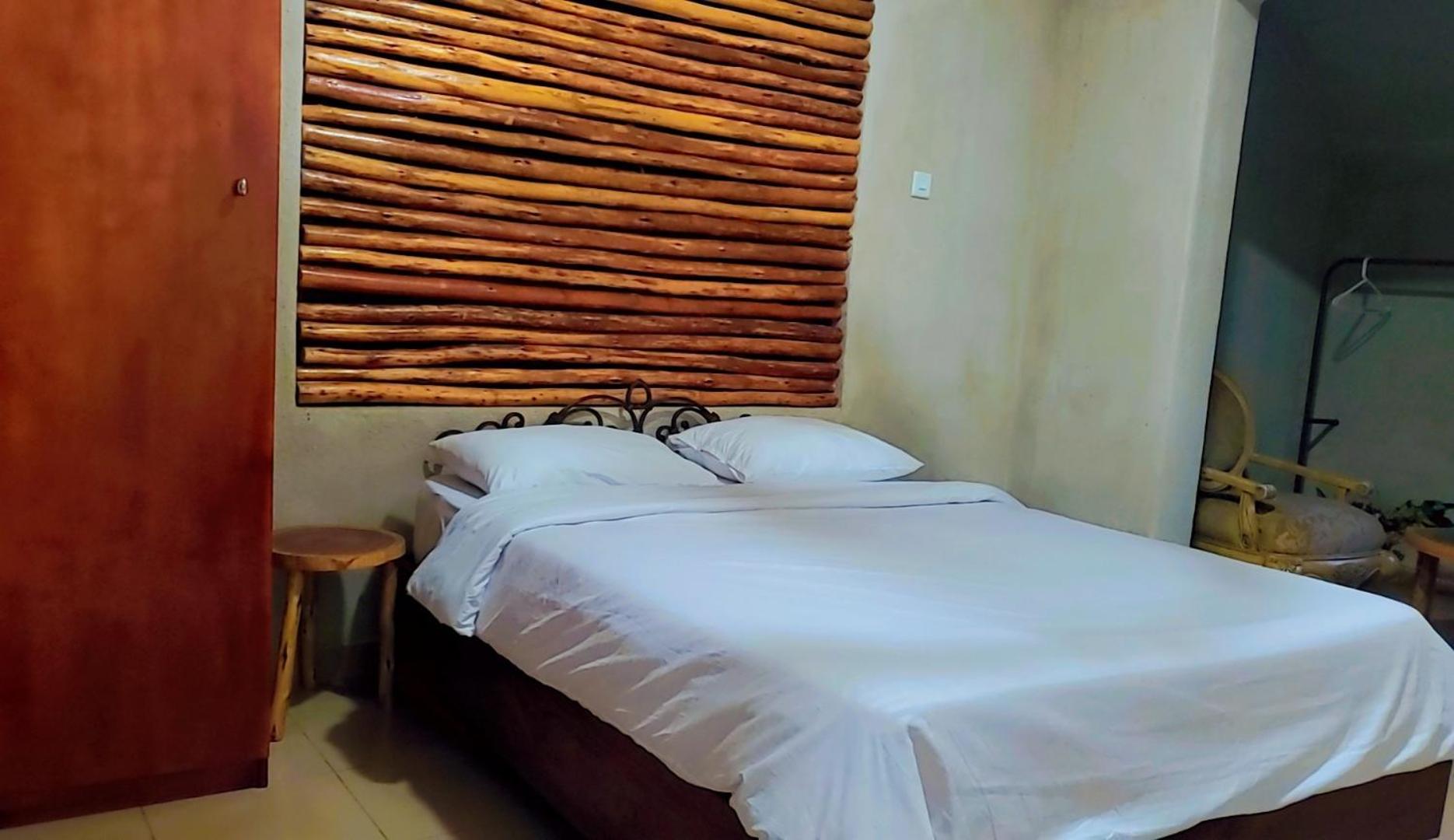 Mia Safari Lodge And Restaurant Εντέμπε Εξωτερικό φωτογραφία