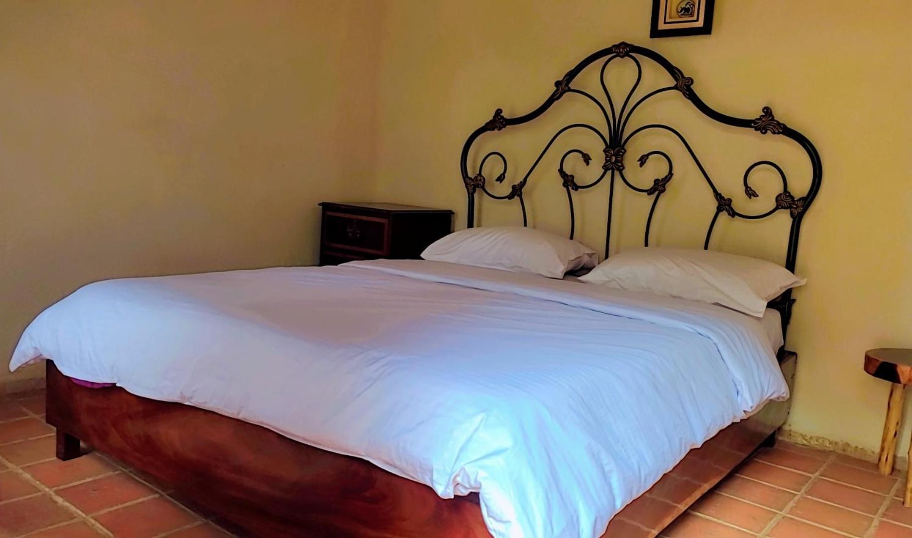 Mia Safari Lodge And Restaurant Εντέμπε Εξωτερικό φωτογραφία